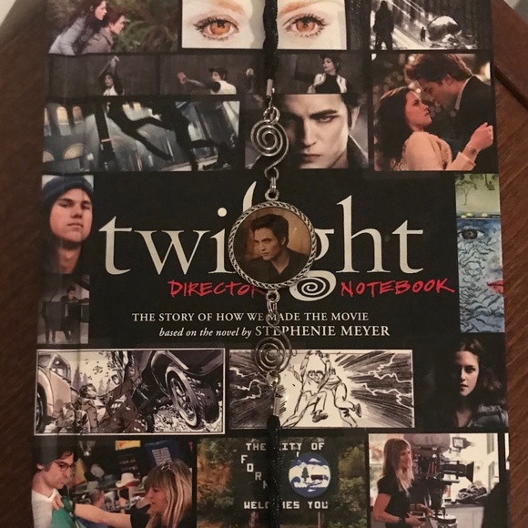 Book - Picture 1 of 7